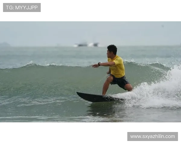 世界级冲浪赛事新变局:Pipeline收官、海南万宁冲浪热潮持续升温 世界级冲浪赛事新变局:Pipeline收官、海南万宁冲浪热潮持续升温